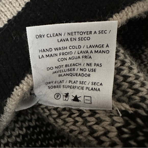 NAADAM Wool Cashmere Tiger Stripe Jacquard Crew Pullover Sweater Oatmeal Women’s - Picture 7 of 9